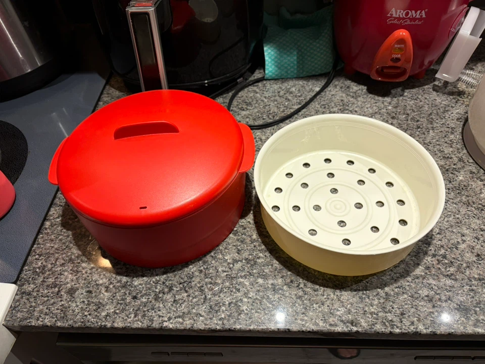 Steam baskets