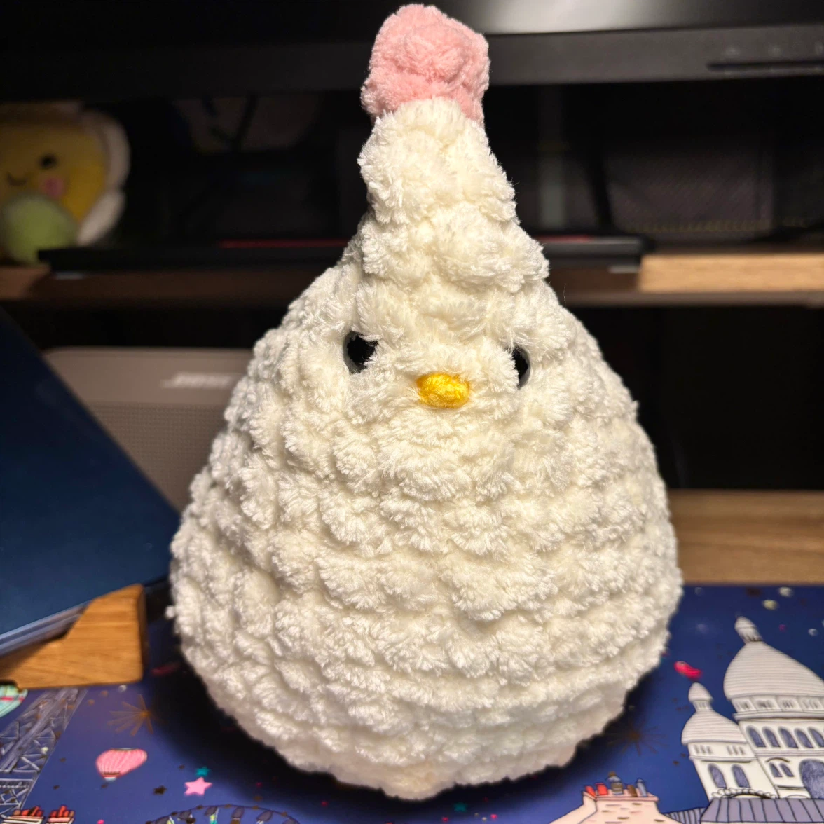 Handcrafted Crochet Chicken - Amigurumi - photo 2