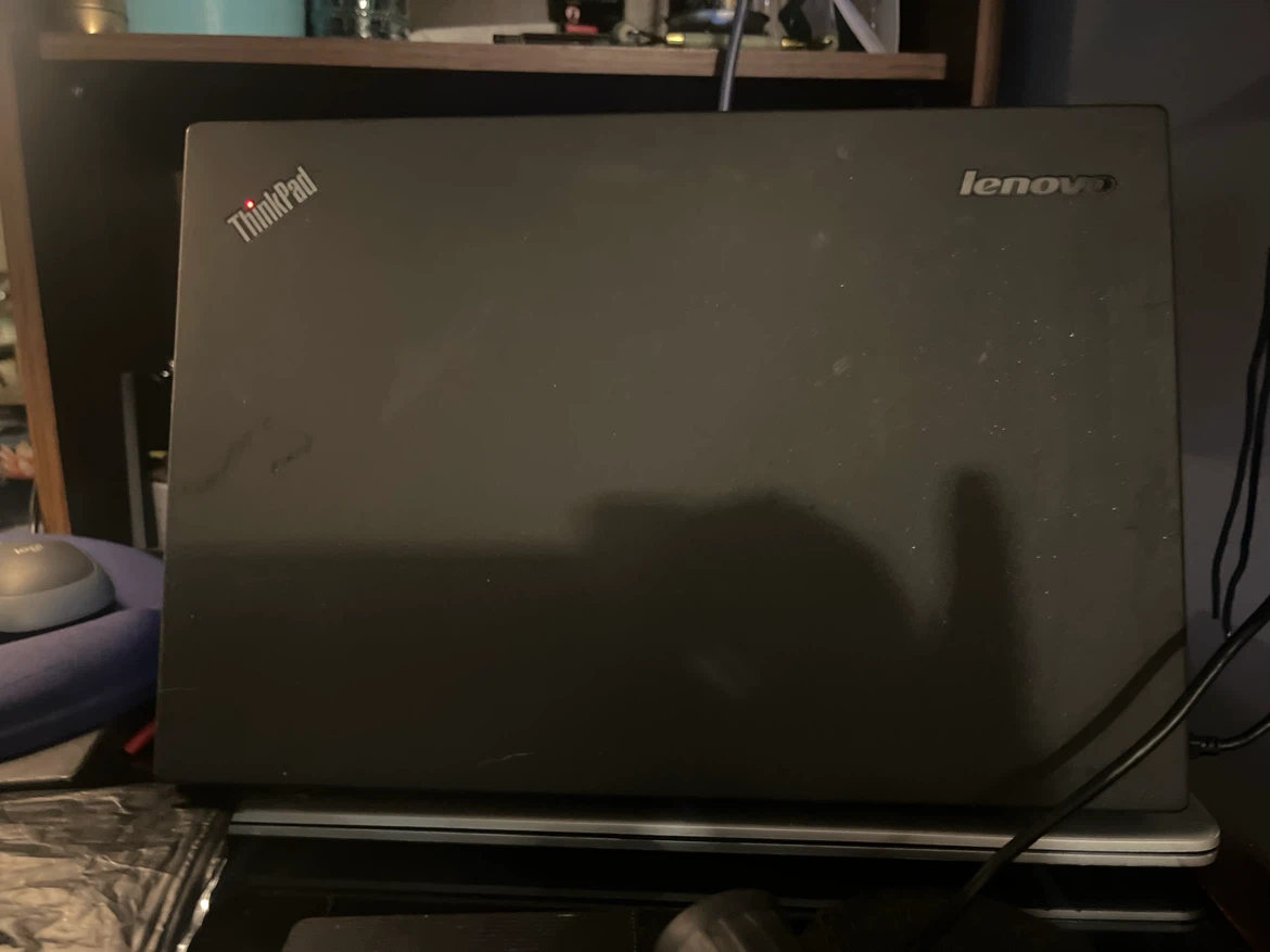 Lenovo ThinkPad T450 Laptop - photo 2