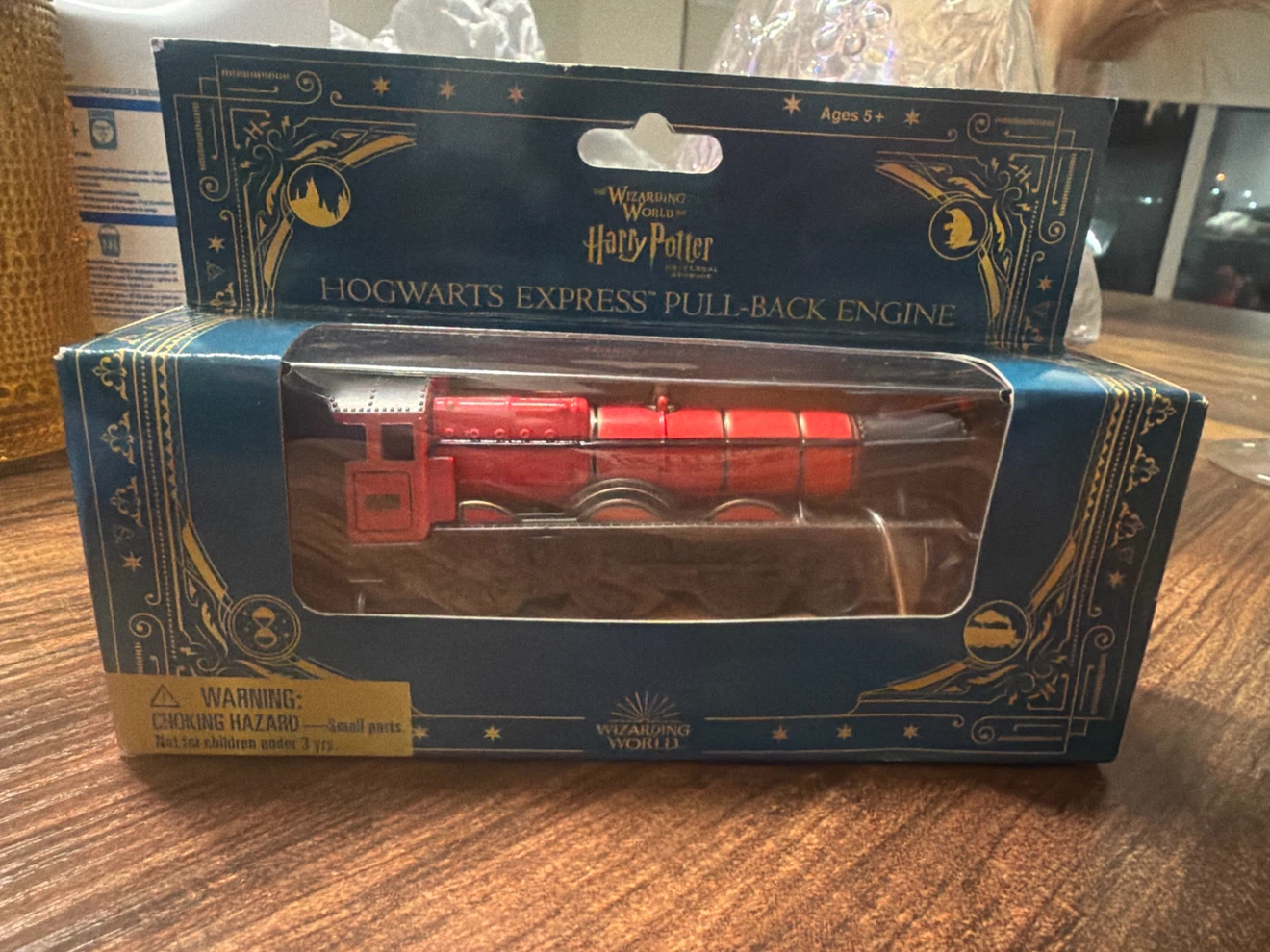 Harry Potter Hogwarts Express Pull-Back Engine