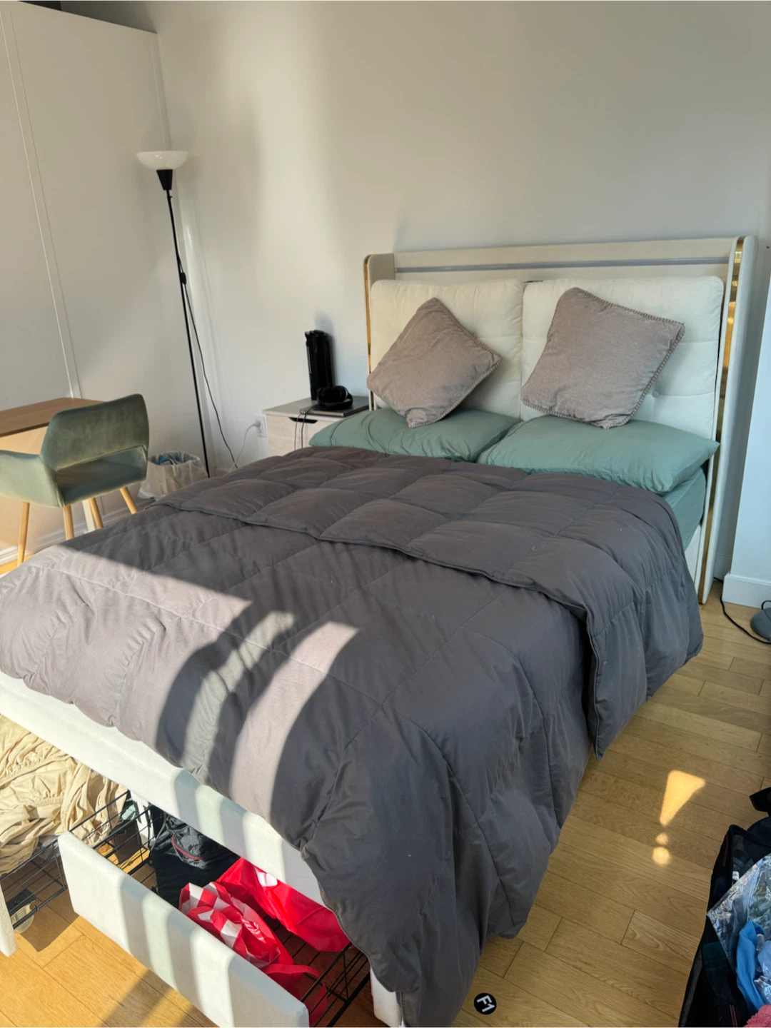FULL size - White wood Bed Frame with Storage Drawers - photo 2