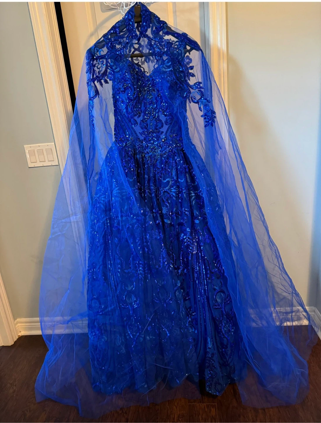 Rianna Couture Royal Blue Sequin Gown Size 4 - photo 5