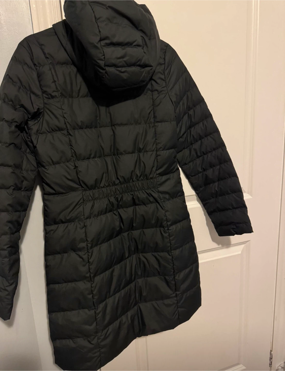 Nike Puffer Jacket - Black - Size S - photo 3