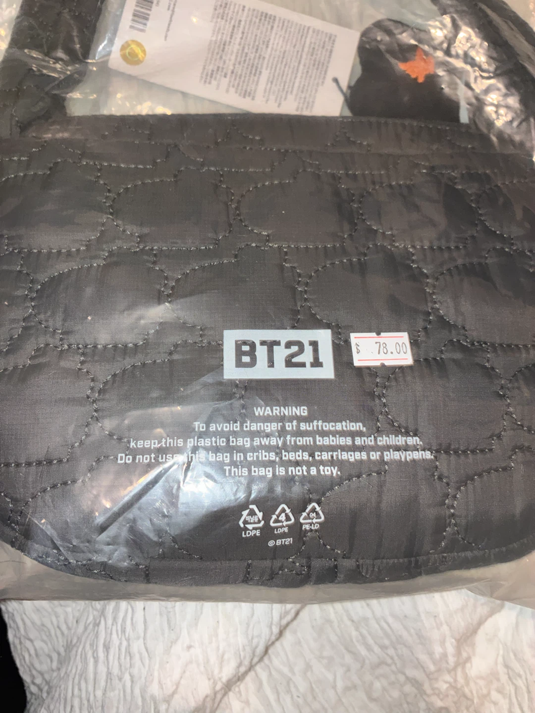BTS BT21 Quilted Hobo Tote Bag with Mang Charm - photo 4