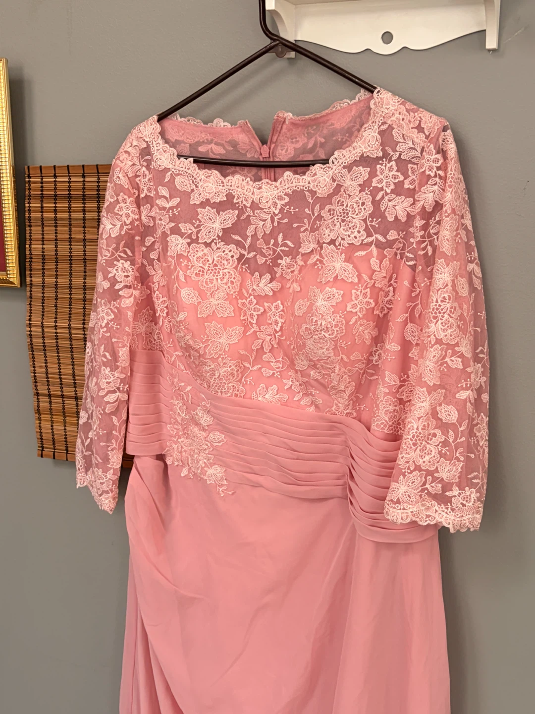 Pink Lace Overlay Evening Gown Size 42 - photo 4