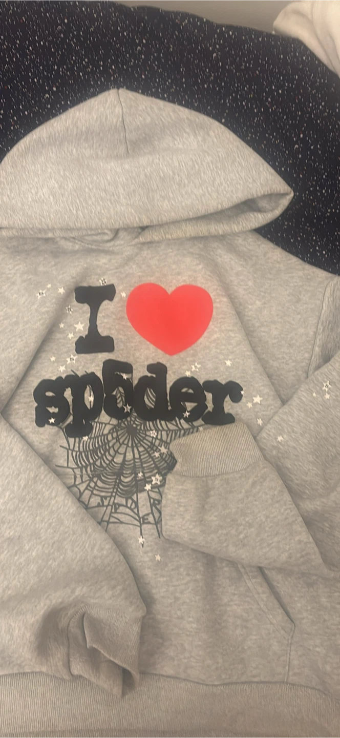 I ❤️ sp5der grey colourway