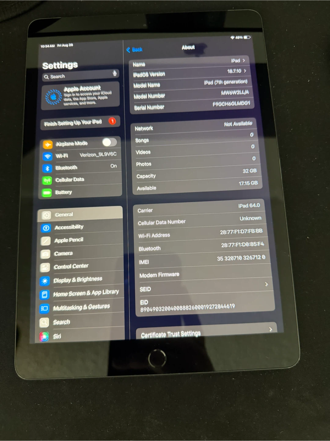 Apple iPad 7th Gen 10.2” 32GB WiFi Cellular