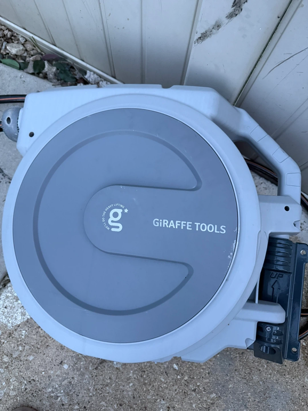 Giraffe Tools Retractable Garden Hose Reel