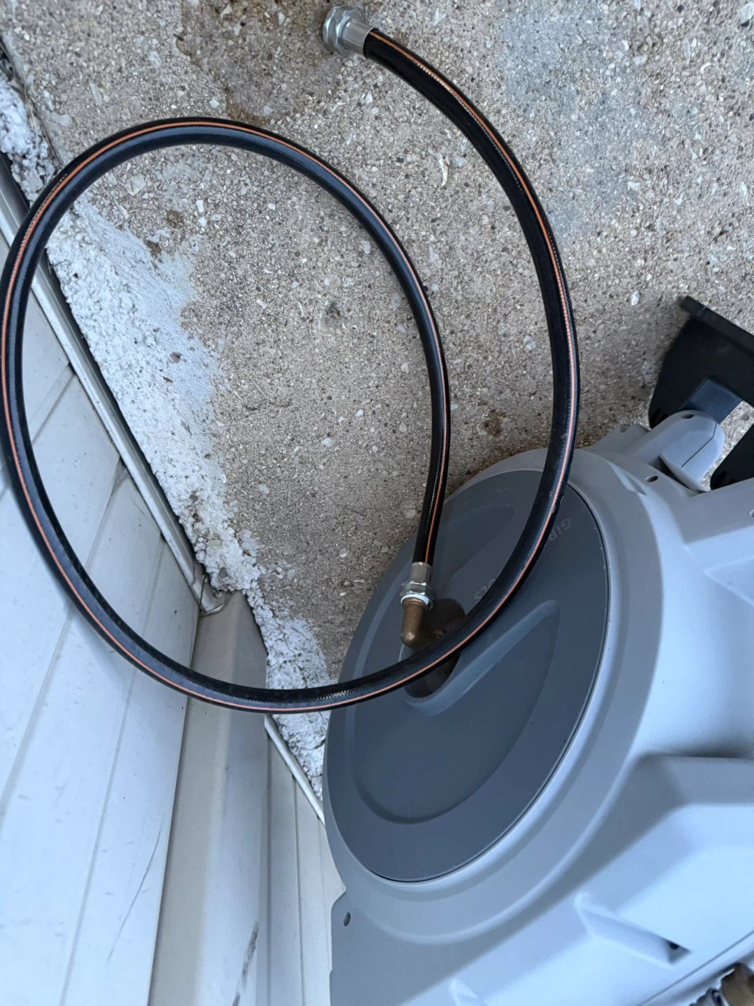 Giraffe Tools Retractable Garden Hose Reel - photo 4