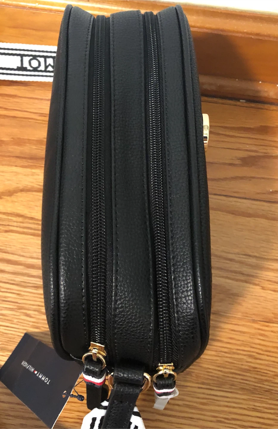 Tommy Hilfiger Black Crossbody Bag - photo 3