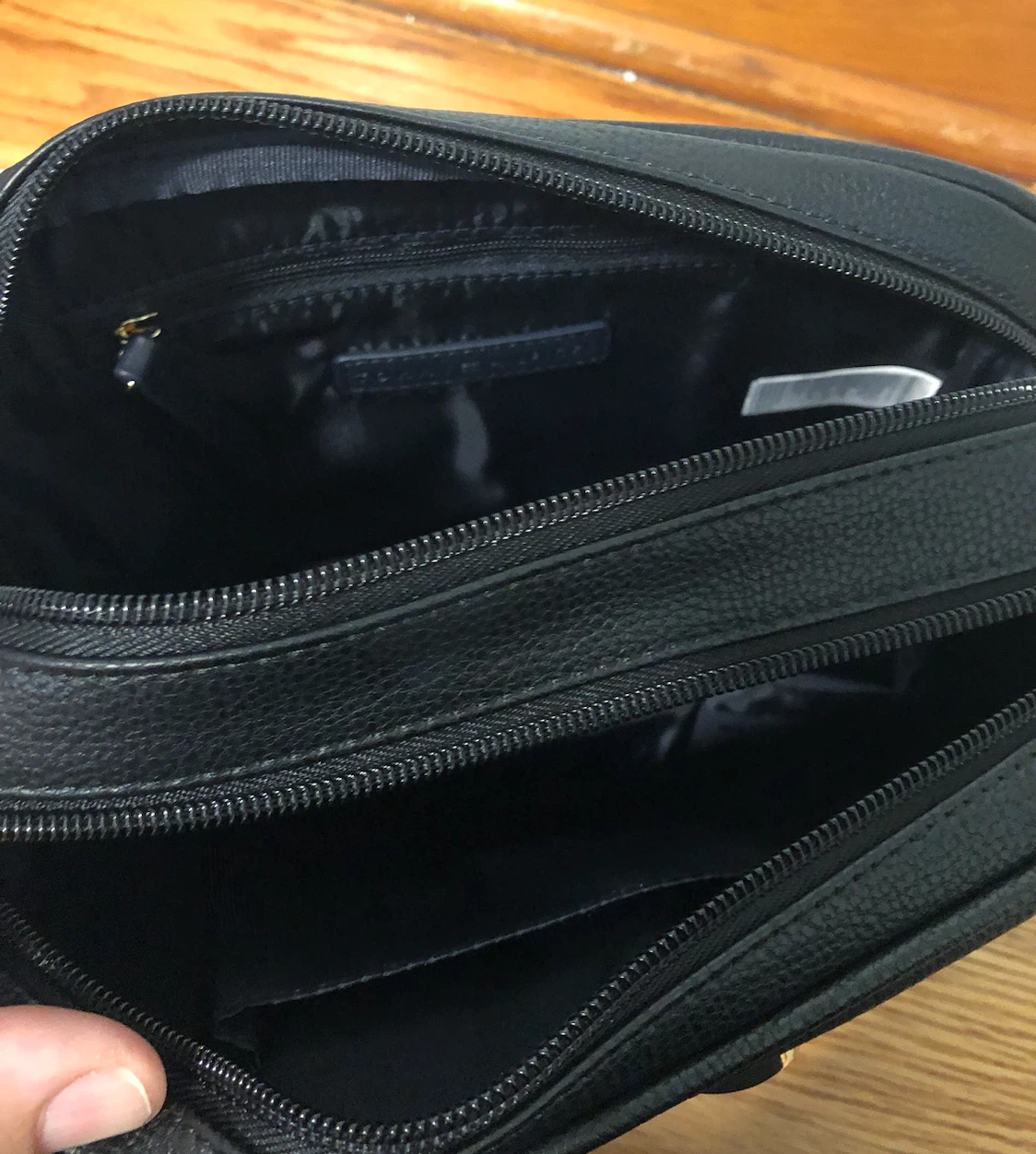 Tommy Hilfiger Black Crossbody Bag - photo 5