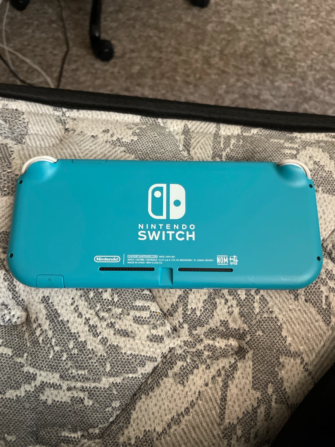 Nintendo Switch Lite - photo 2