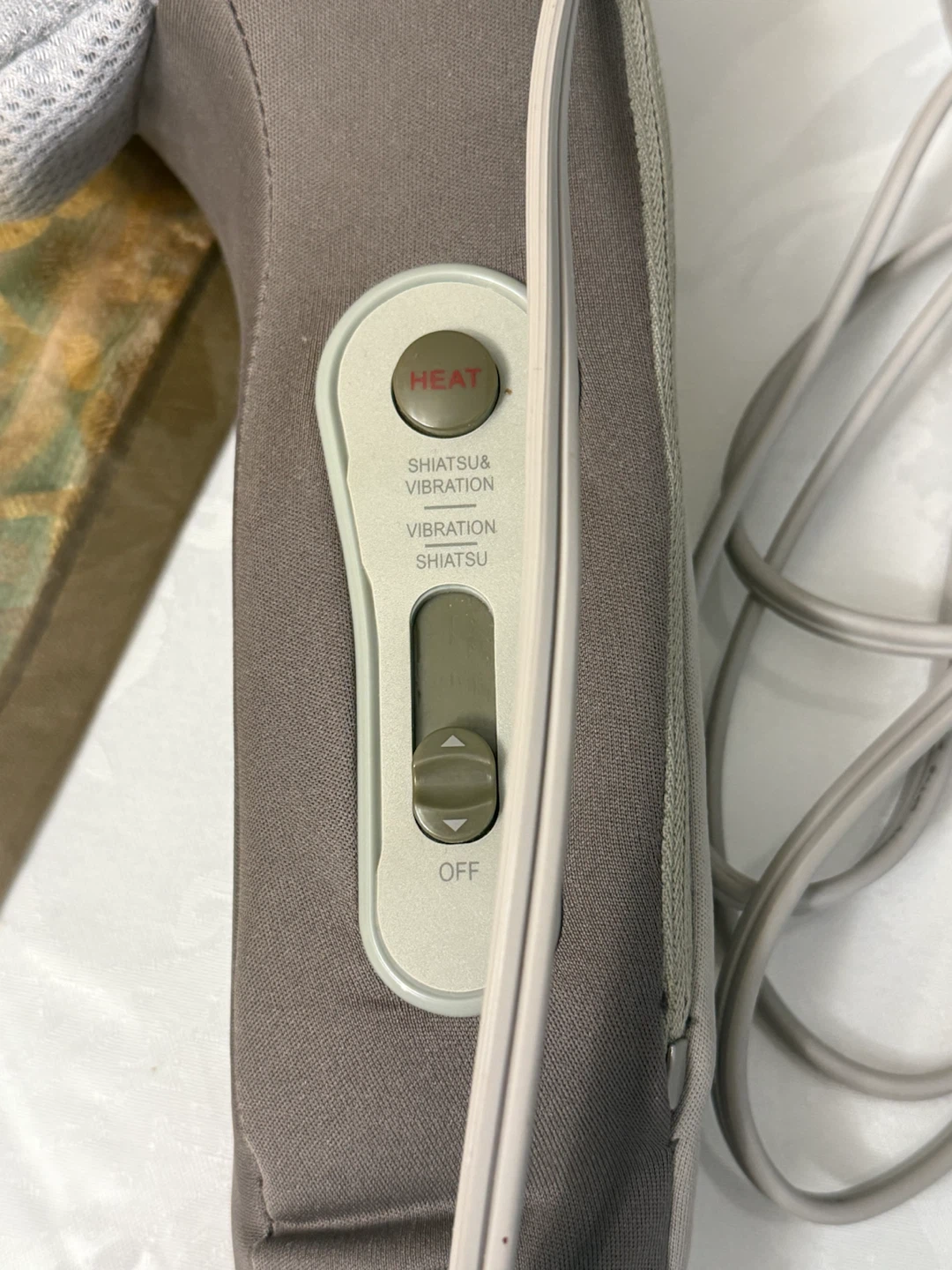 Obusforme Neck Massager with Heat and Vibration - photo 4