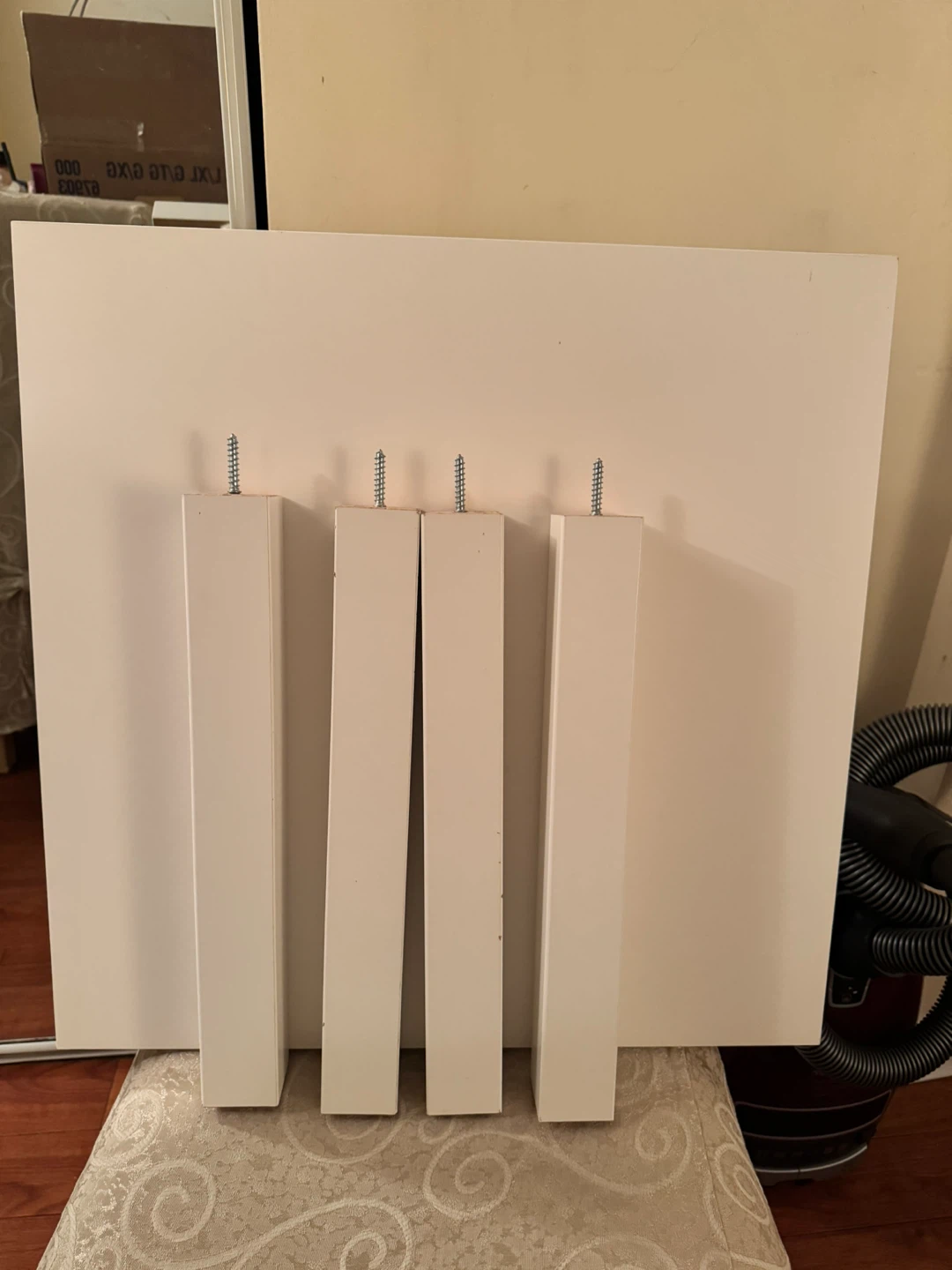 IKEA LACK White Side Table - photo 2