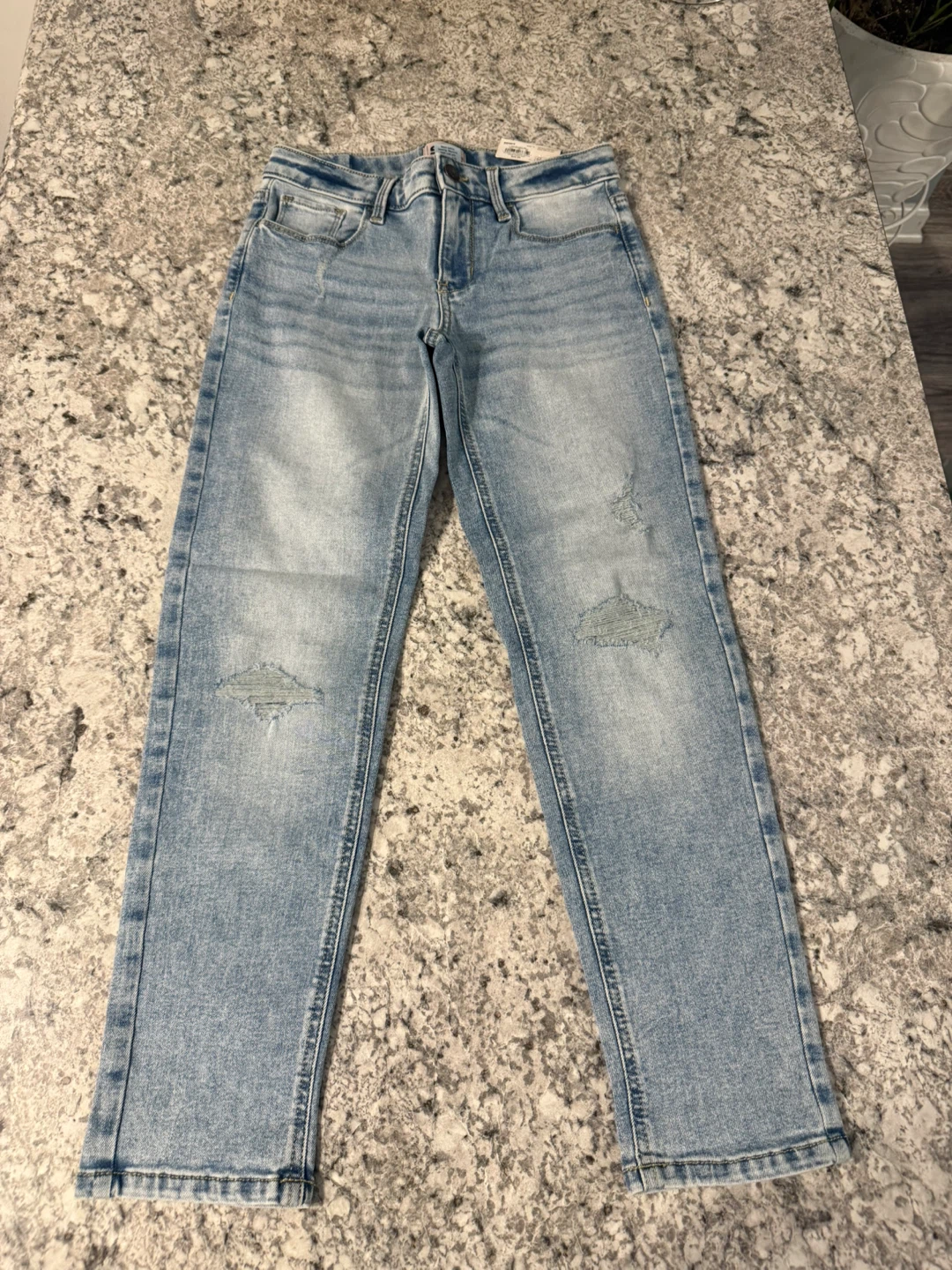 SO by SO Juniors Light Wash Distressed Straight Leg Jeans