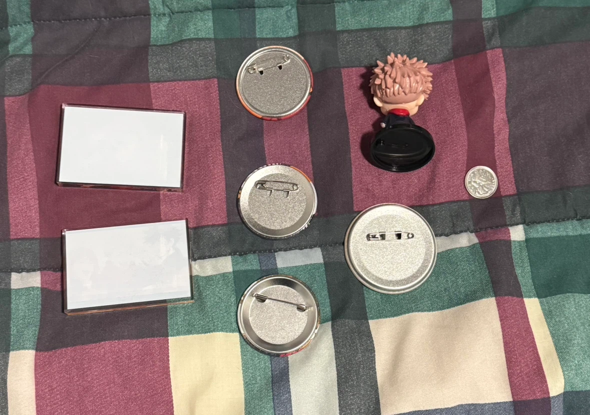 Jujutsu Kaisen Yuji Itadori Merch Bundle - photo 2