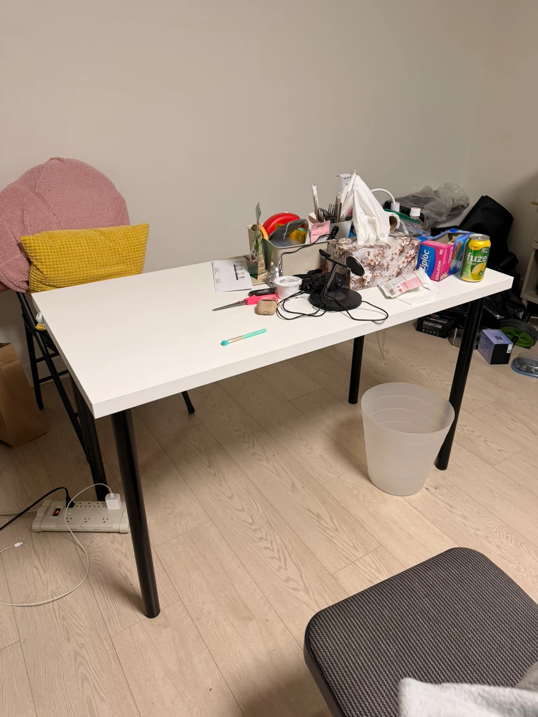 Moving out sell! IKEA table