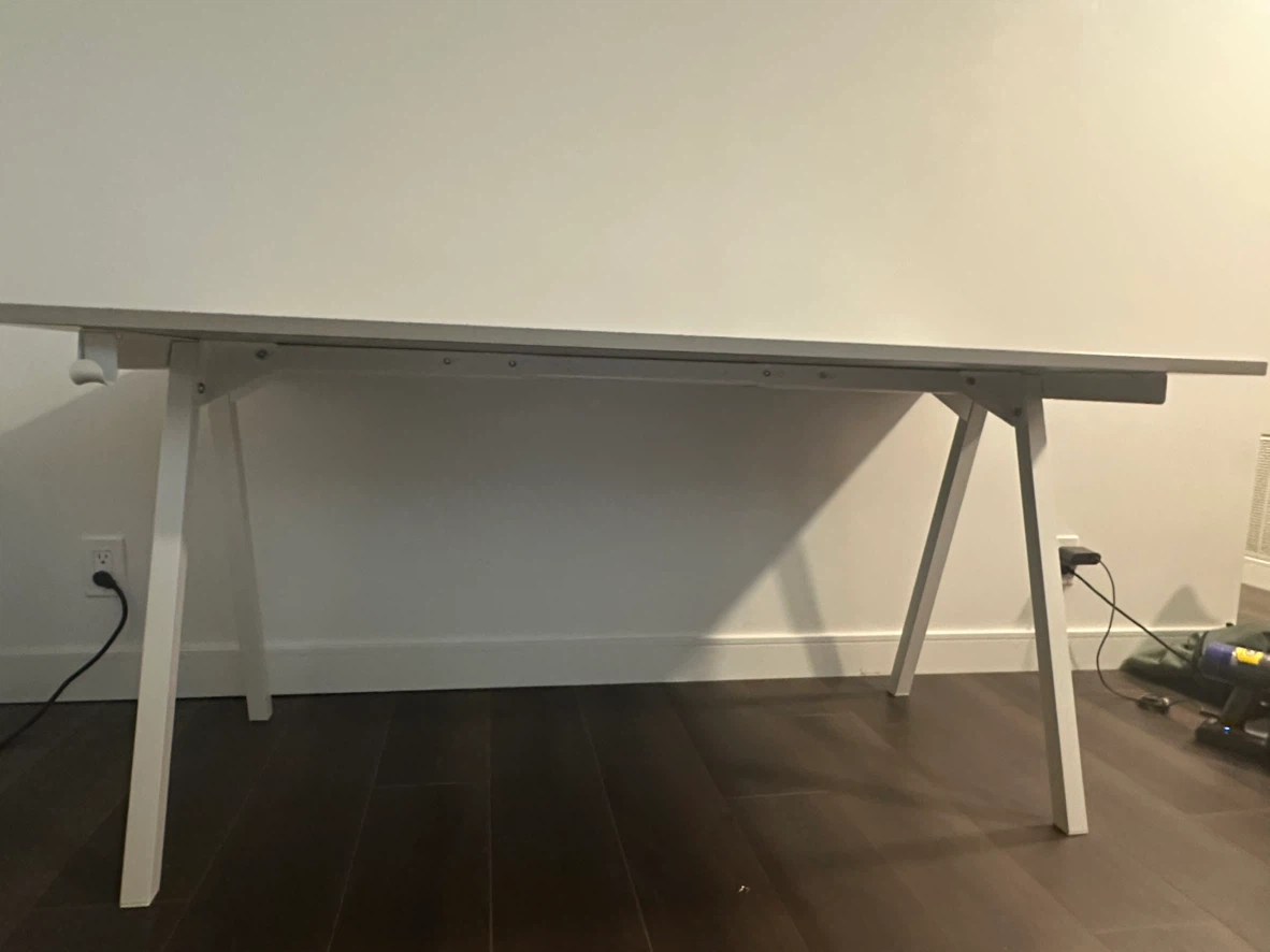 IKEA TROTTEN Desk 160x80cm