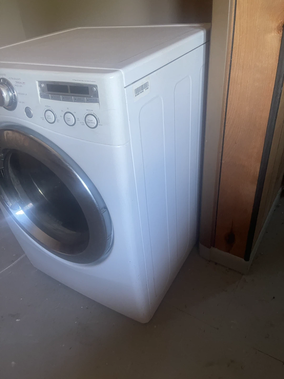 LG Front Load Washing Machine - photo 3