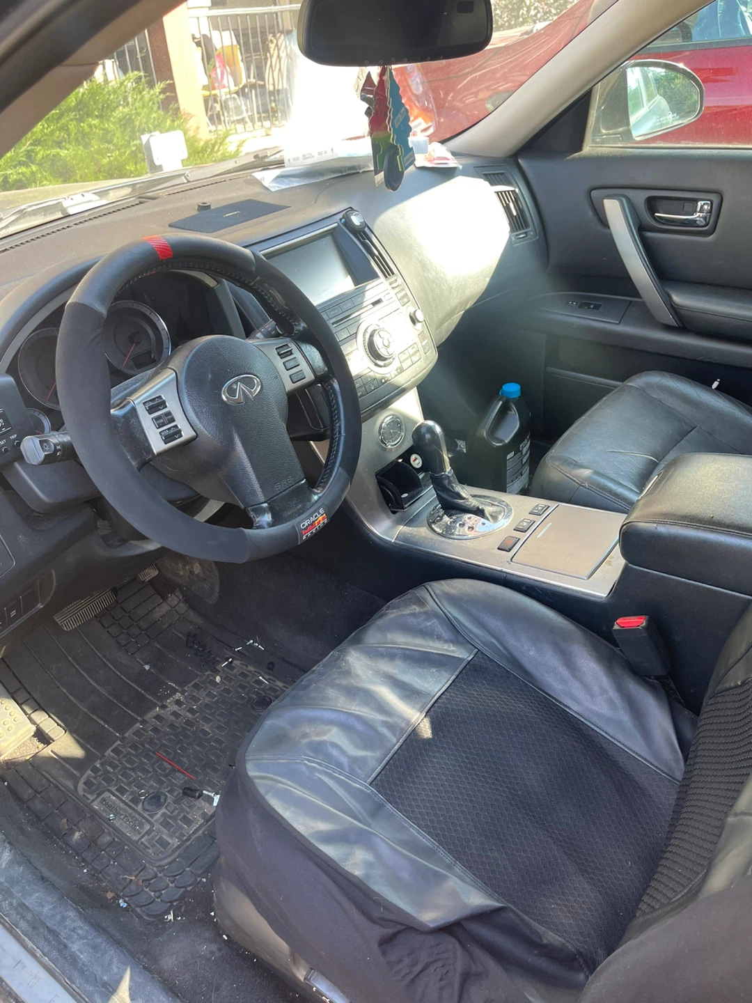 Infiniti FX35 SUV - photo 5