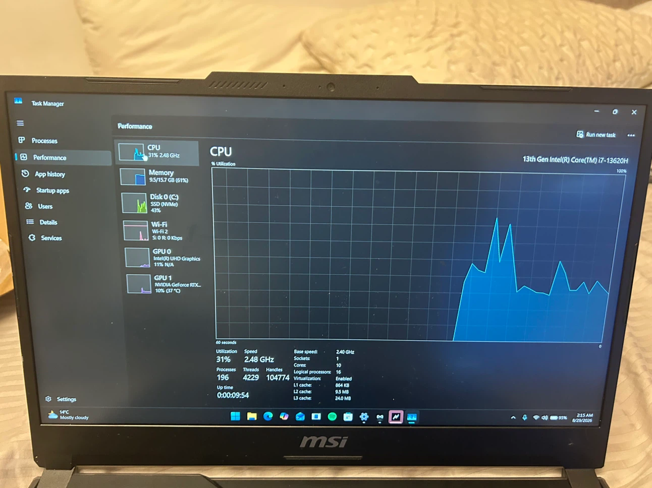 MSI Cyborg 15 A13VF gaming laptop - photo 2
