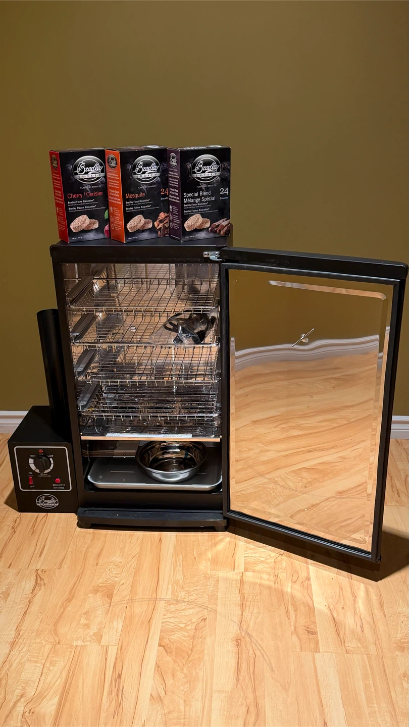 BRADLEY SMOKER WITH BISQUETTES - photo 2