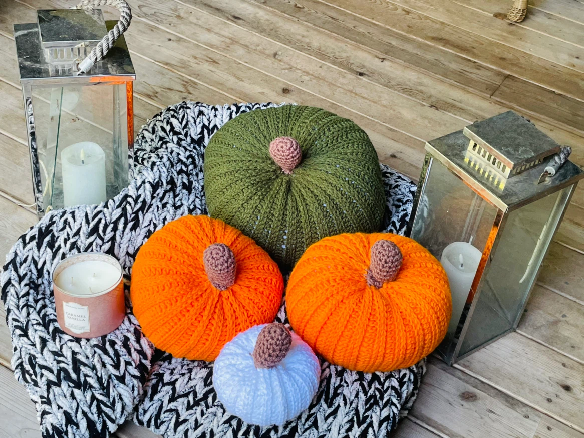 HANDMADE CROCHET PUMPKINS— NOW TAKING ORDERS - photo 3