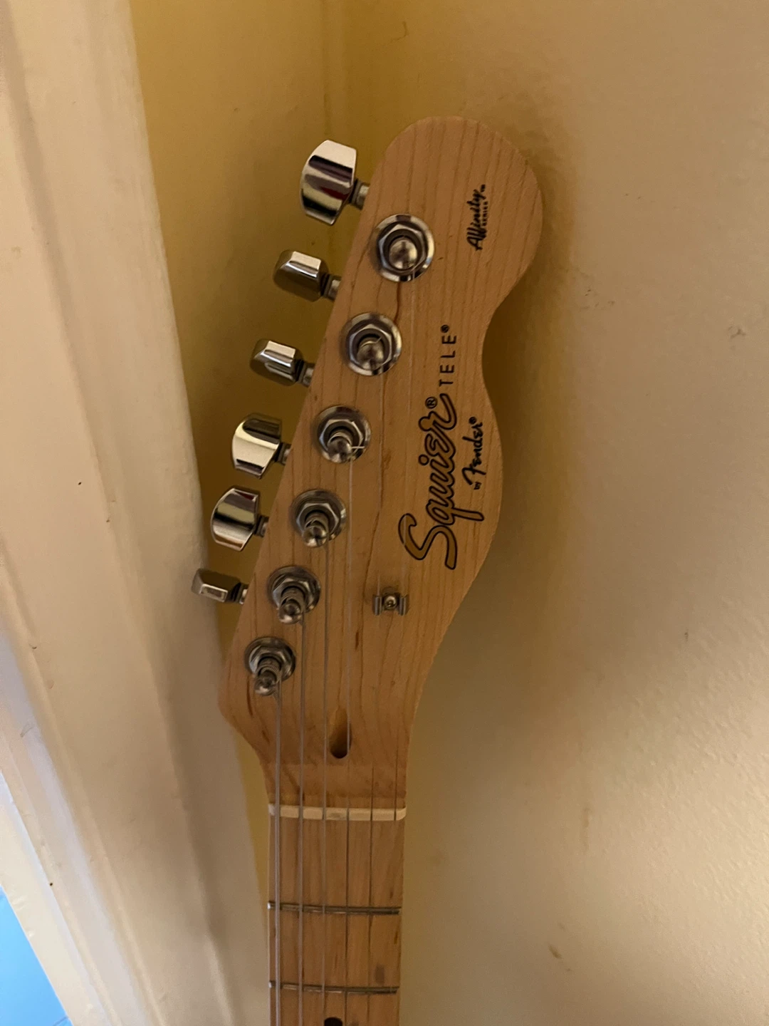 Squier Affinity Telecaster Electric Guitar - photo 4