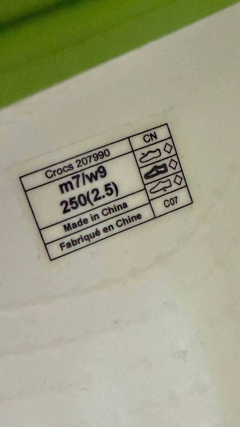 Crocs M7/W9 Tie-Dye Clogs - photo 5