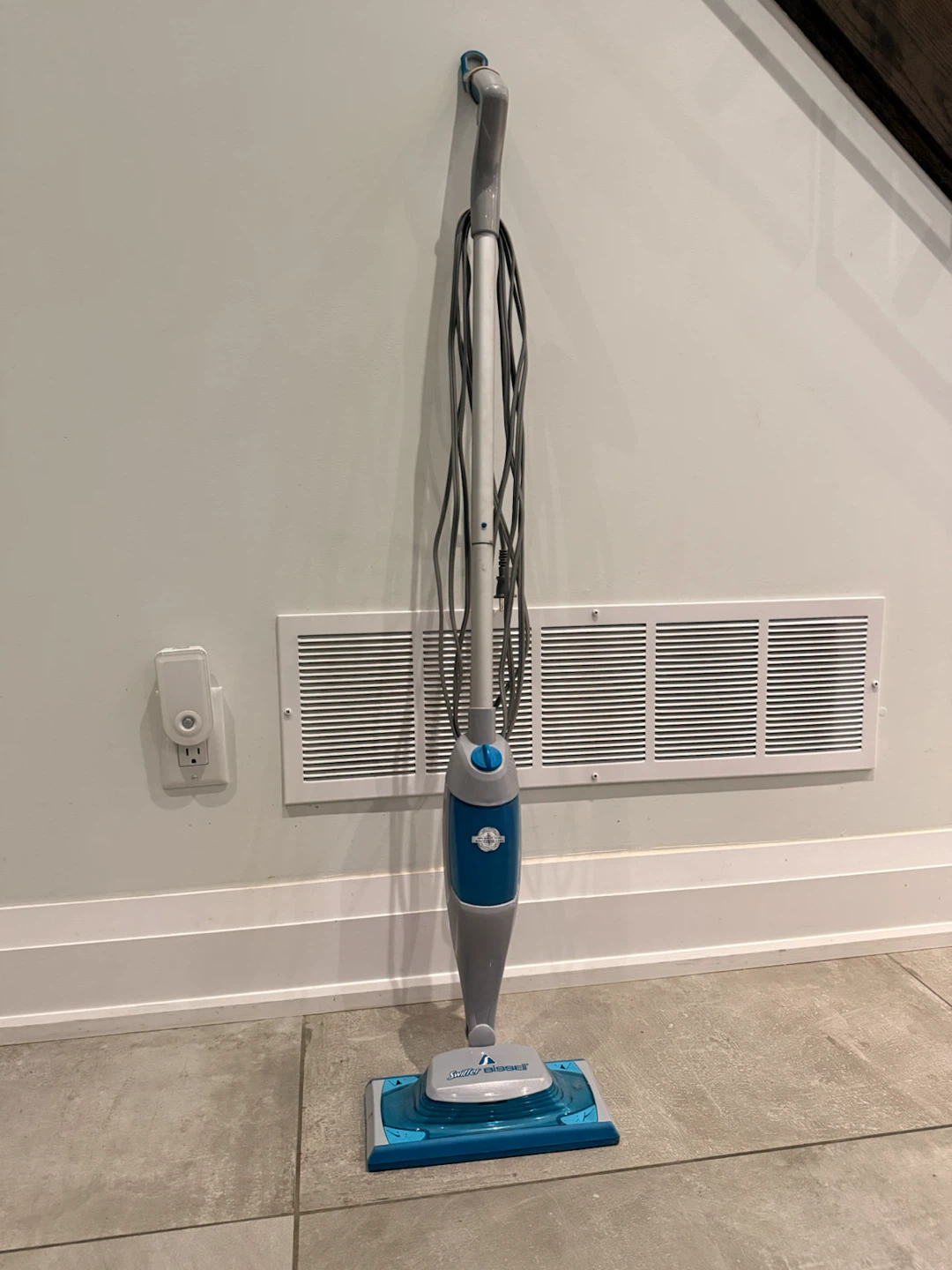 Swiffer Bissell Steam Boost Mop - photo 2