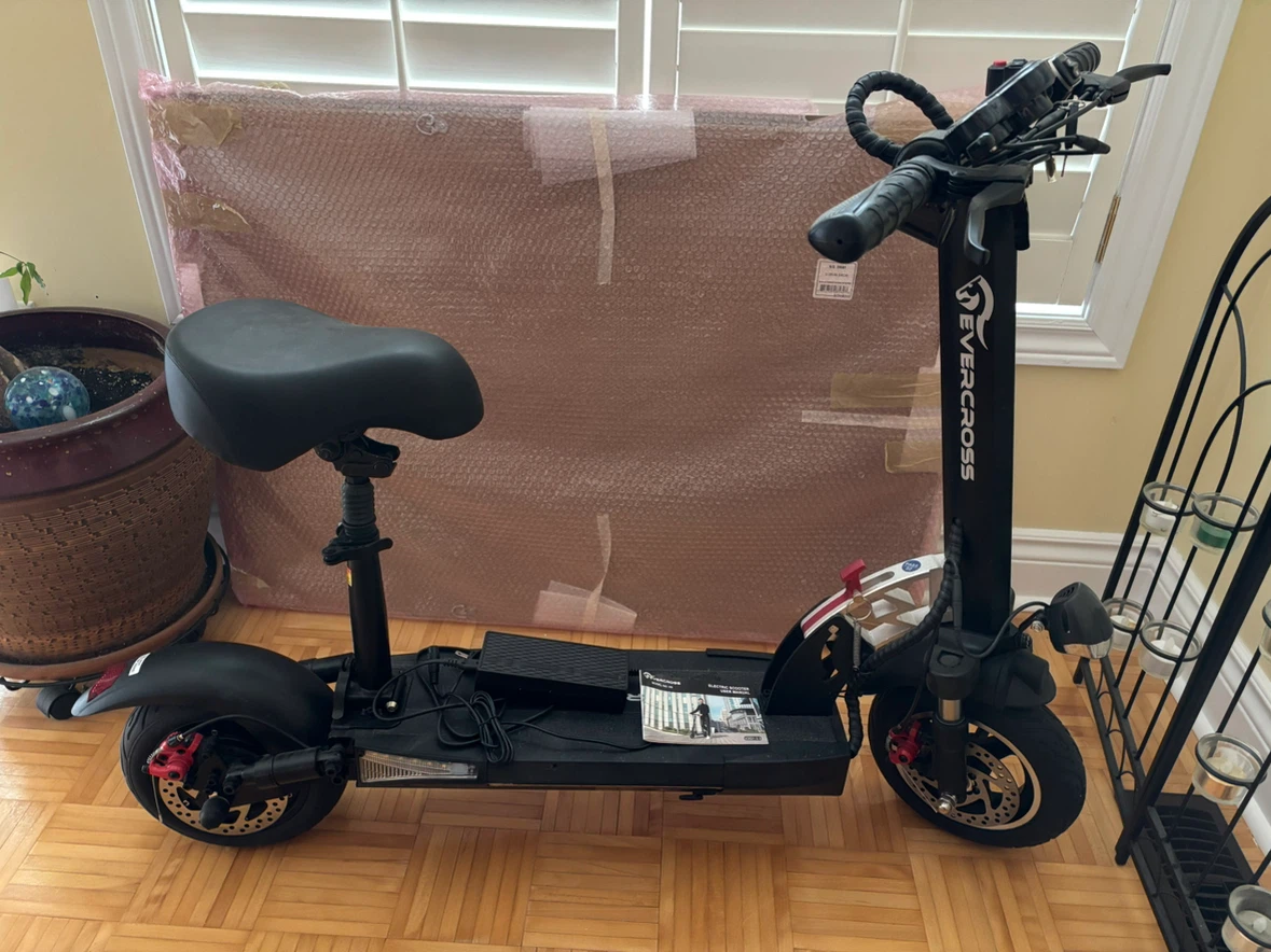 EVERCROSS H5 Electric Scooter.(Brand New)