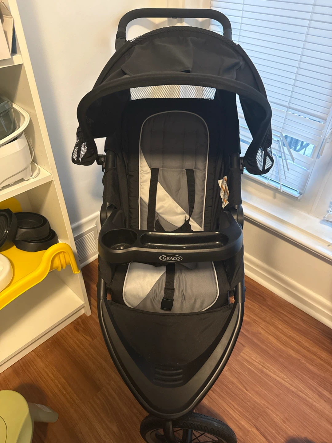 Graco FastAction Jogger LX Stroller – New (never used it)