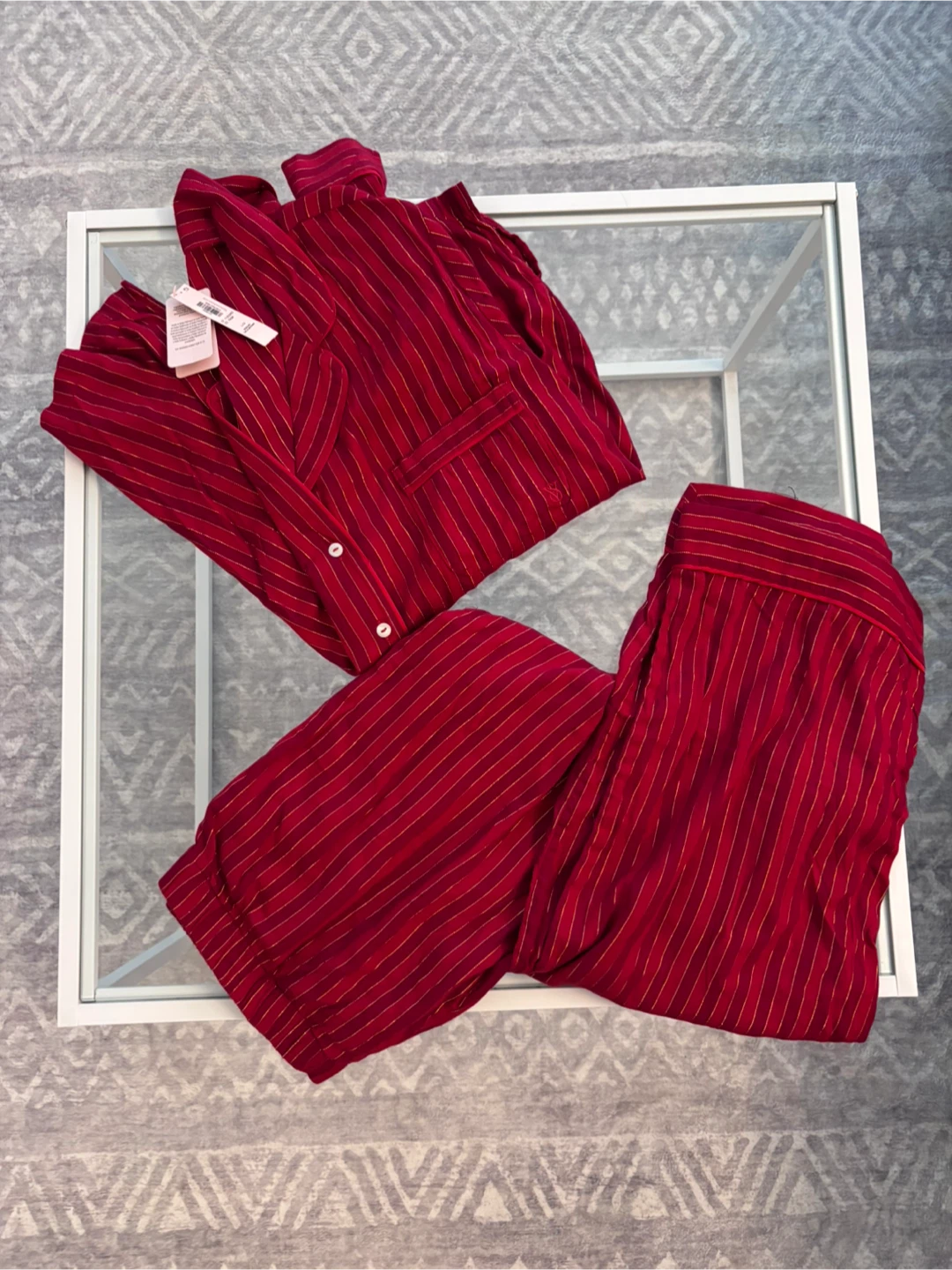 Victoria's Secret Red Pyjama Set - photo 3