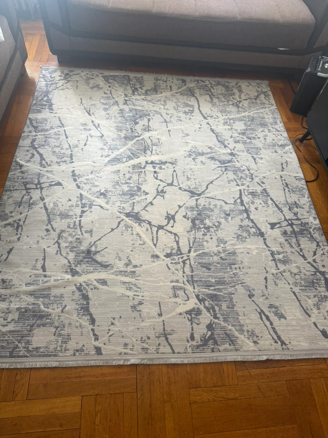 Abstract Pattern Area Rug, Final price $25 - photo 2