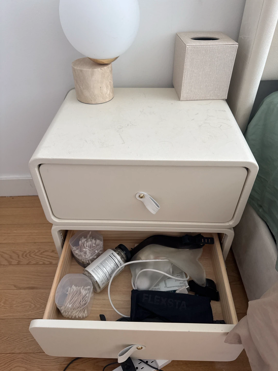 Bedside Table  Leather finish - super deep drawers. - photo 4