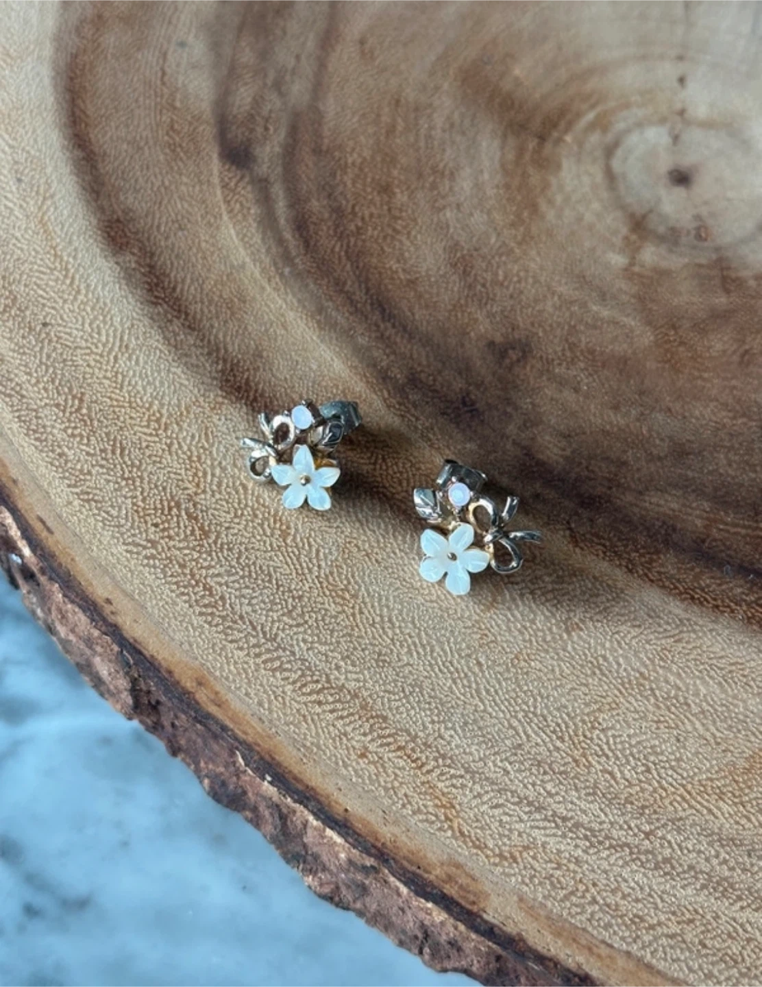 Flower and Bow Stud Earrings - photo 2