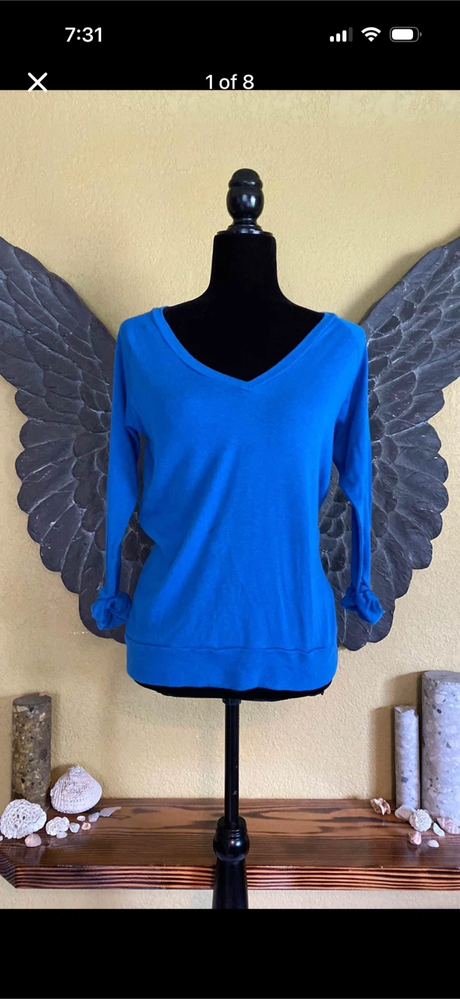 TNA V-neck Long-sleeve Oversized Shirt