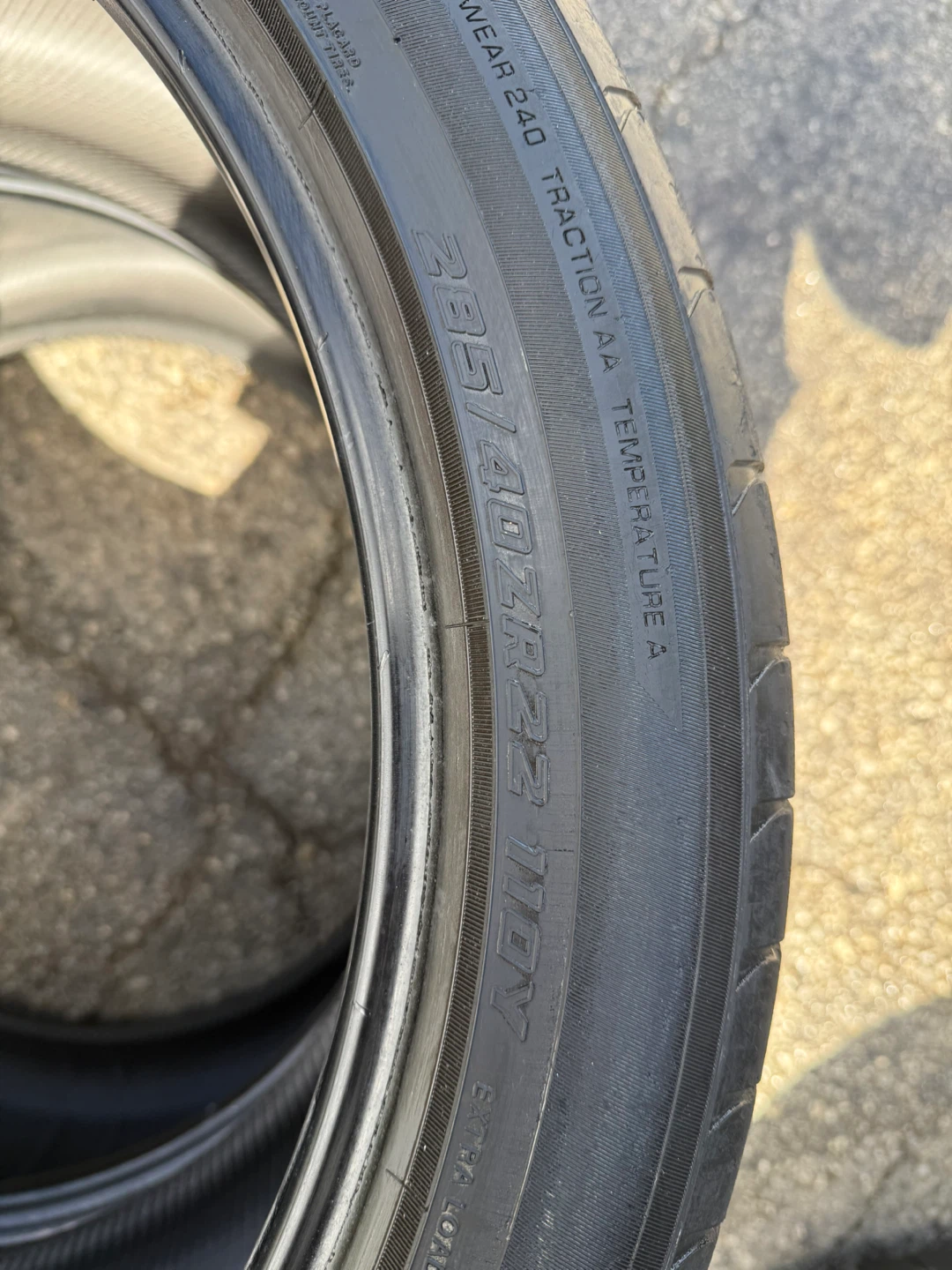 Yokohama ADVAN Sport V107 – 22” Performance Tires - photo 4