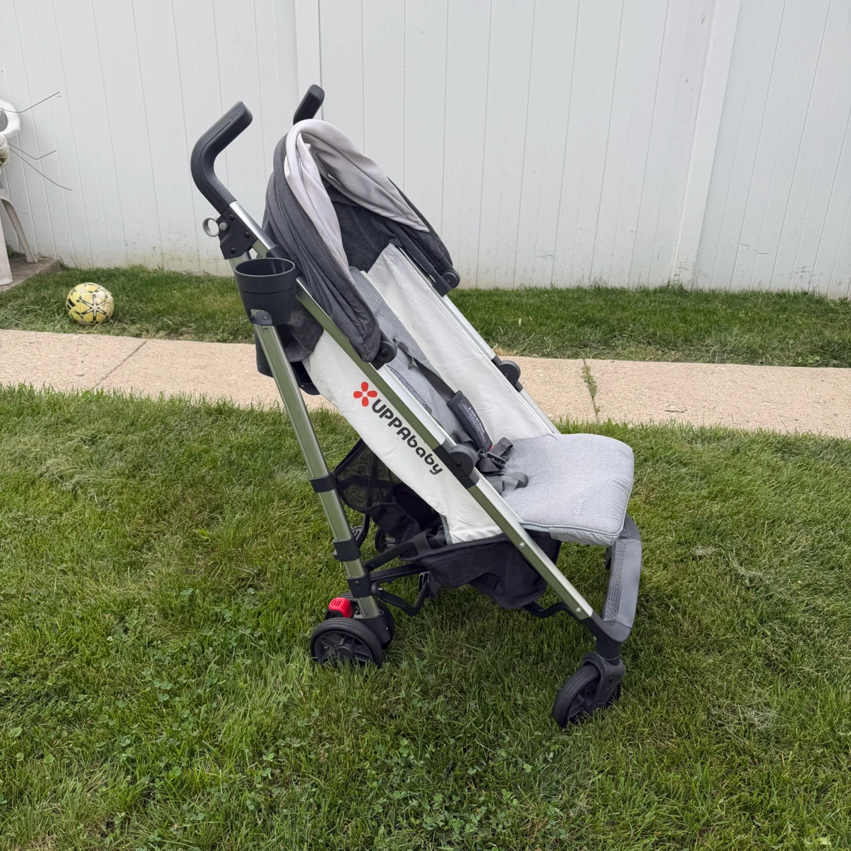 UPPAbaby G-Luxe Stroller - photo 4