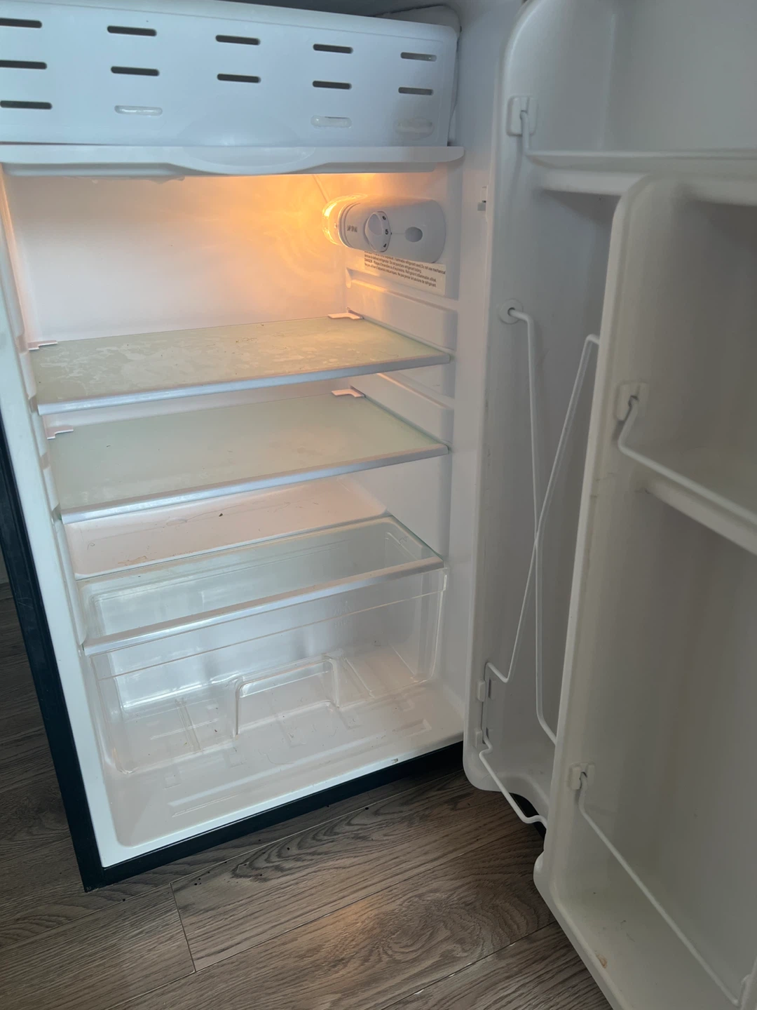 RCA Mini Fridge - photo 2