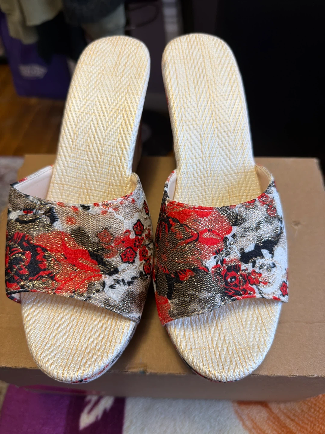 Women's Floral Wedge Sandals - photo 4