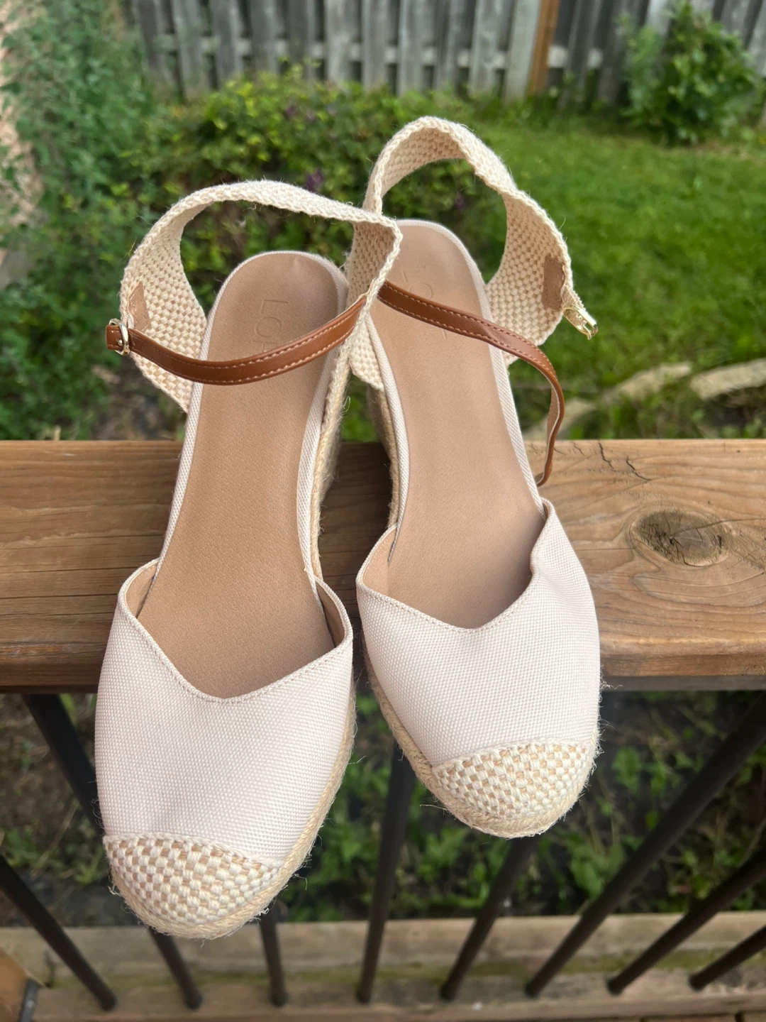 LOFT Espadrille Wedge Sandals size 10