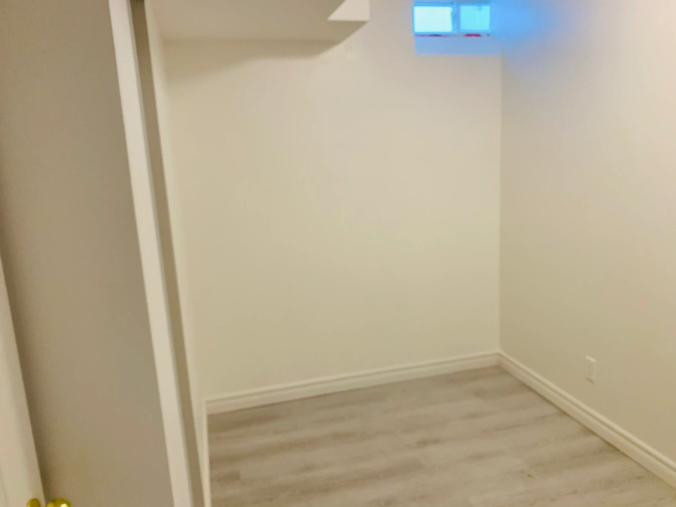 2 bedroom basement for rent - Sep 1st - photo 3