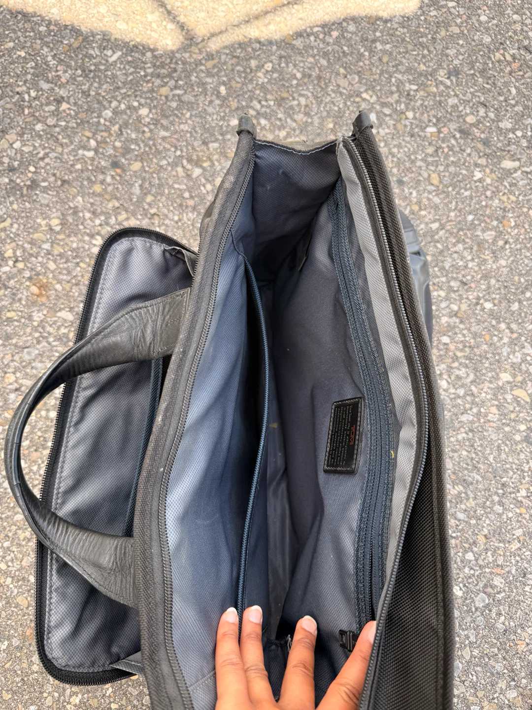 Tumi Black Briefcase Laptop Bag - photo 2