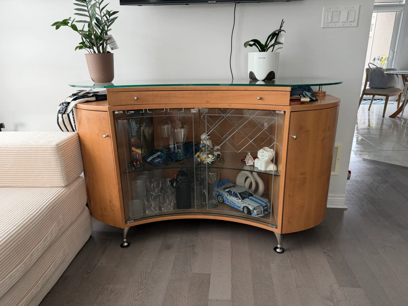 Curved Display Cabinet with Glass Top