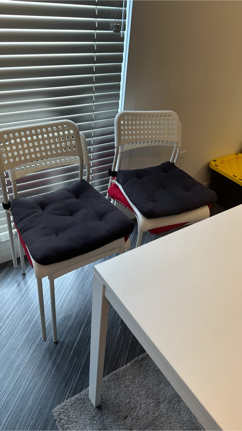 IKEA table & chairs - photo 4