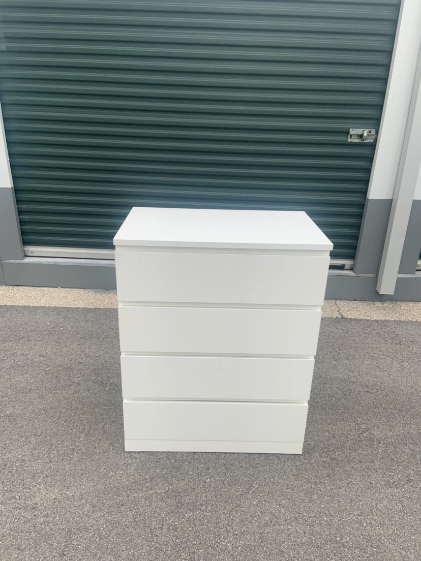 White 4-Drawer Dresser