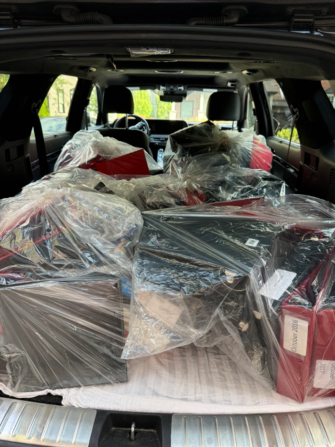 Dozens of gently used binders