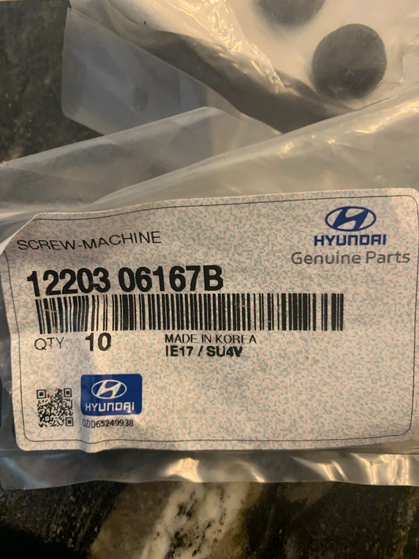 Hyundai Genuine Parts Screw-Machine 12203 06167B - photo 3