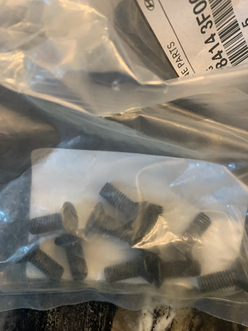 Hyundai Genuine Parts Screw-Machine 12203 06167B - photo 4